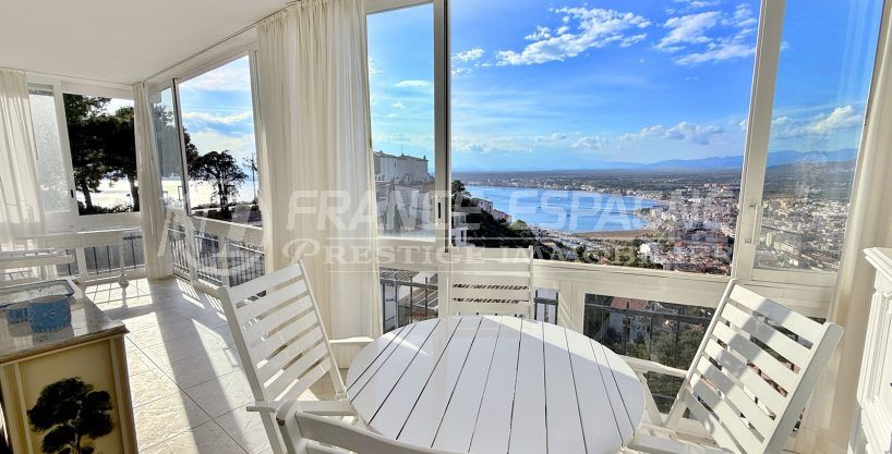 appartement superbe vue mer roses 3 pièces 92 m², terrasse superbe vue mer