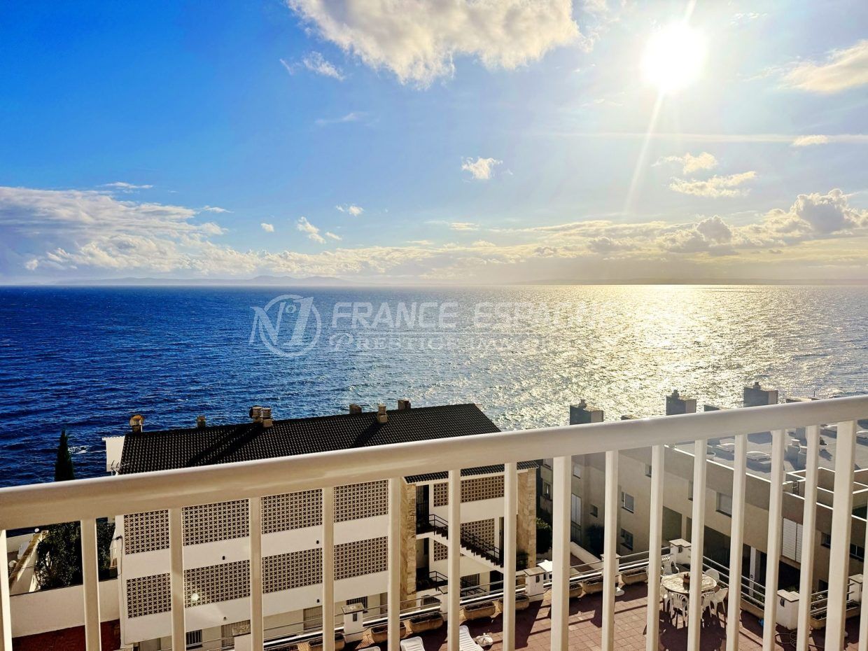 appartement-vue-mer-canal-roses-vente-1763025547-VA2309_1_original